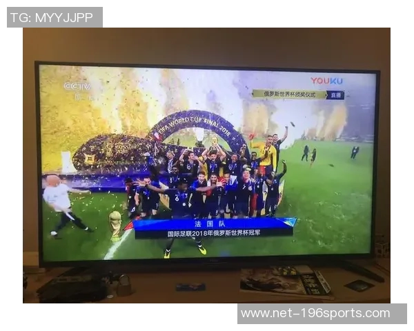 足球迷的热情与执着探索足球世界的无限魅力与精彩瞬间